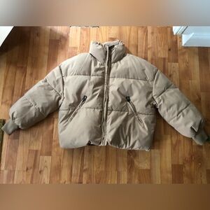 Crop Puffy Jacket sz small